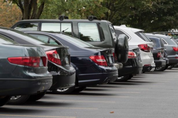 Carros mais baratos do Brasil em 2026: veja opções econômicas e se ainda vale a pena comprar zero km