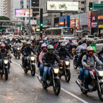 Mercado de motos cresce no Brasil: o que explica a alta nas vendas e o que muda para quem pensa em comprar uma motocicleta