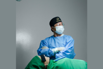 A rinoplastia natural busca resultados harmônicos e sofisticados que respeitam a anatomia, explica Milton Seigi Hayashi.