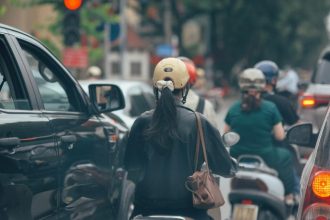 Crescimento de motos no trânsito aumenta risco de acidentes e exige novas soluções urbanas